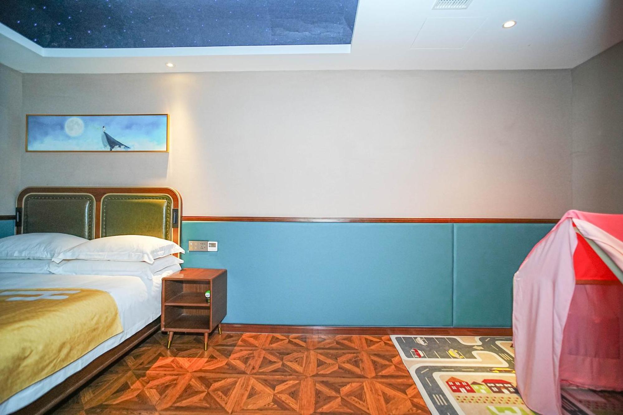 Nost Algia S Hotel In The West Lake Scenic Area-,Lingyin Temple, Leifeng Tower, Children'S Playground, Free Night Snack, Free Laundry, English Communication Well, Free Travel Advice Hangzhou Zewnętrze zdjęcie