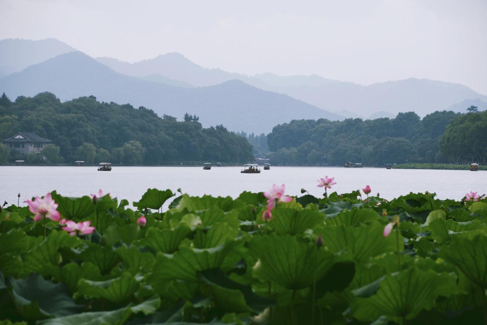 Nost Algia S Hotel In The West Lake Scenic Area-,Lingyin Temple, Leifeng Tower, Children'S Playground, Free Night Snack, Free Laundry, English Communication Well, Free Travel Advice Hangzhou Zewnętrze zdjęcie