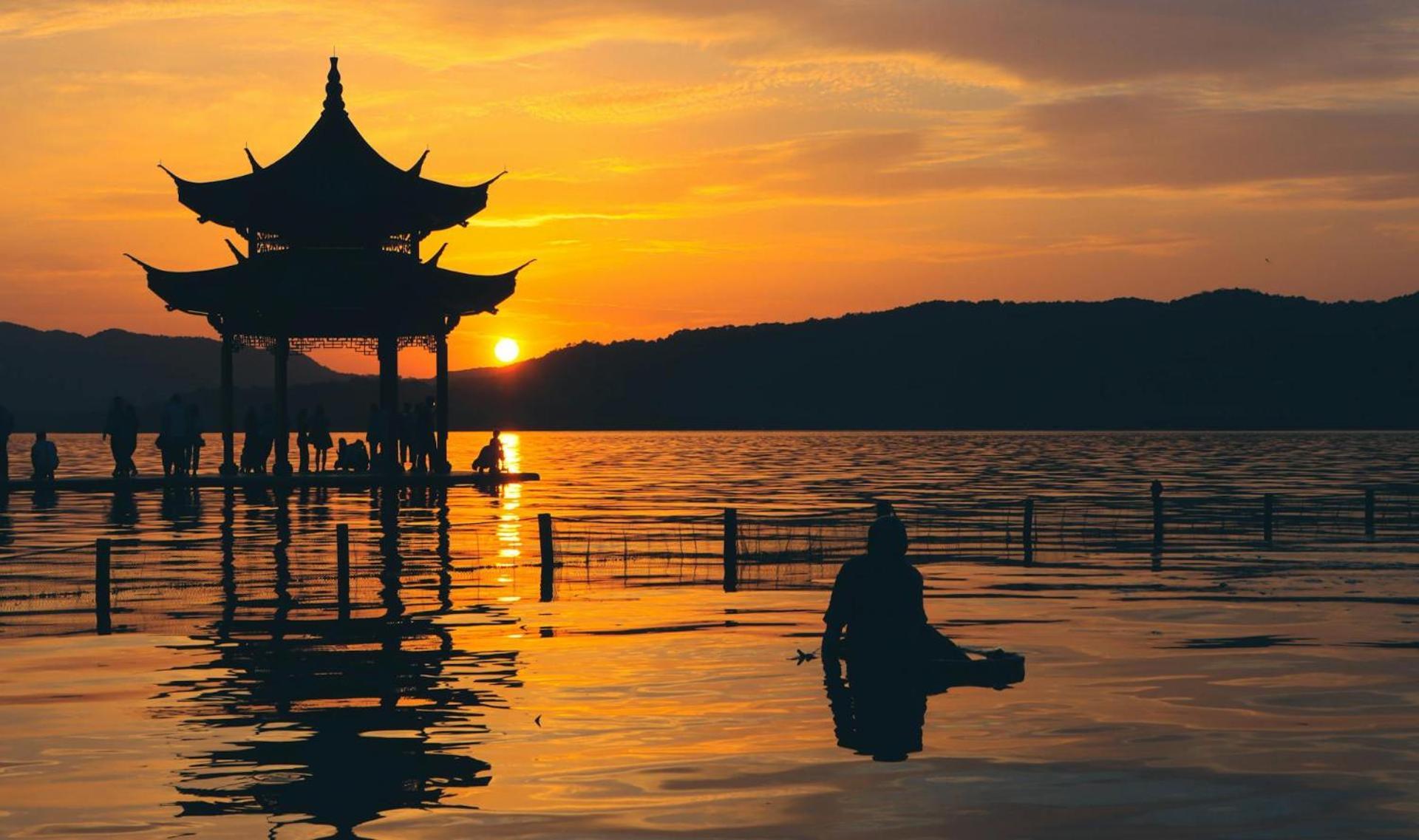 Nost Algia S Hotel In The West Lake Scenic Area-,Lingyin Temple, Leifeng Tower, Children'S Playground, Free Night Snack, Free Laundry, English Communication Well, Free Travel Advice Hangzhou Zewnętrze zdjęcie